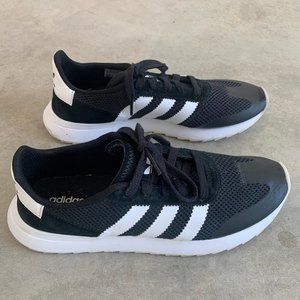 Adidas Flashback Women’s Sneaker